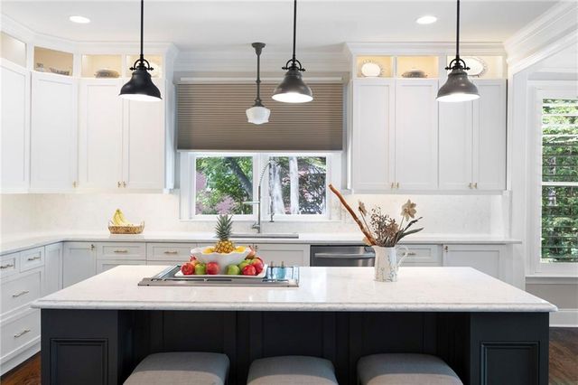 5258 Tallgrass NW Way, Kennesaw, GA 30152