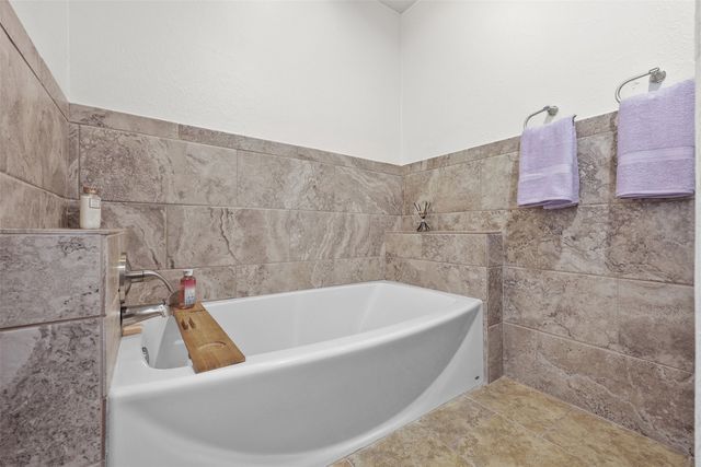 3009 Faye Drive, Richland Hills, TX 76118