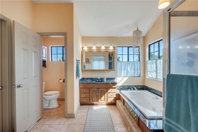 947 N Alamo Street, Anaheim, CA 92801