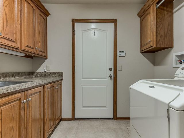 604 N Timber Road, Midwest City, OK 73130