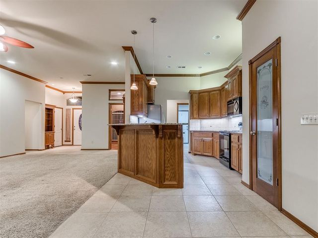 604 N Timber Road, Midwest City, OK 73130