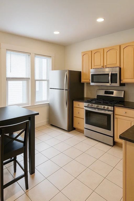 742 East 6th Street 1, Boston, MA 02127