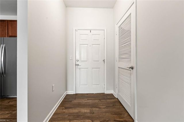 900 Southmoor Dr Unit 103, Virginia Beach, VA 23455