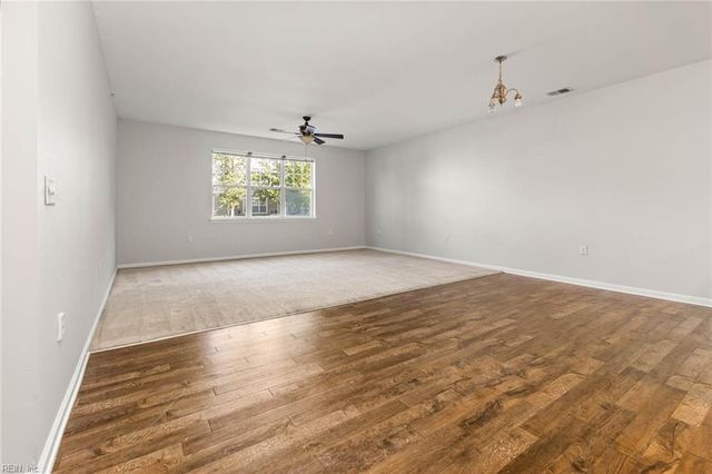900 Southmoor Dr Unit 103, Virginia Beach, VA 23455