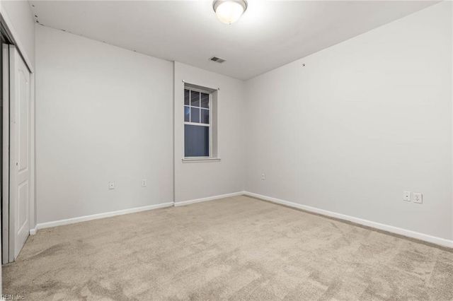 900 Southmoor Dr Unit 103, Virginia Beach, VA 23455