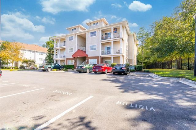 900 Southmoor Dr Unit 103, Virginia Beach, VA 23455