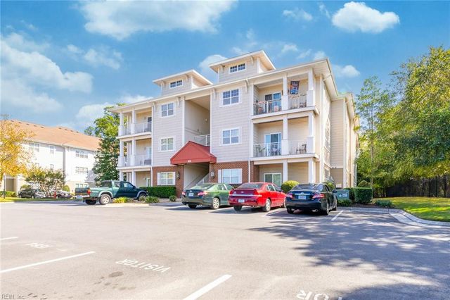 900 Southmoor Dr Unit 103, Virginia Beach, VA 23455
