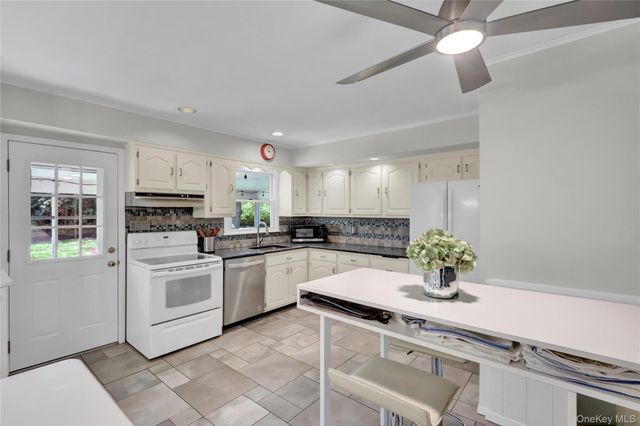 14 Archer Drive, Stony Brook, NY 11790