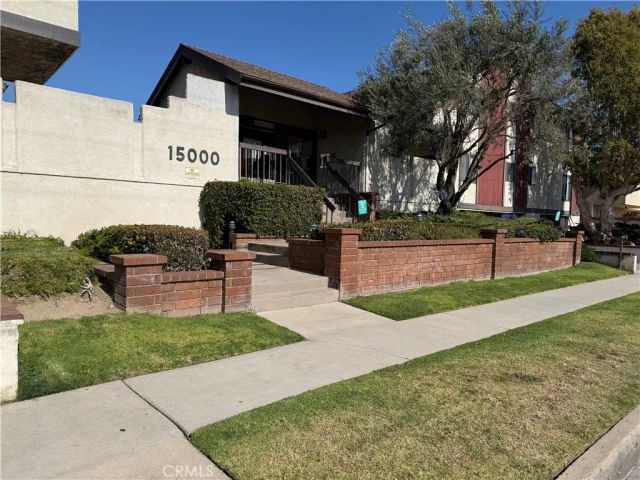15000 Halldale Ave., 210, Gardena, CA 90247
