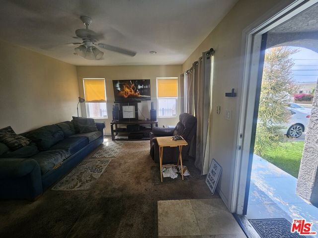 1738 W 66th Street, Los Angeles, CA 90047
