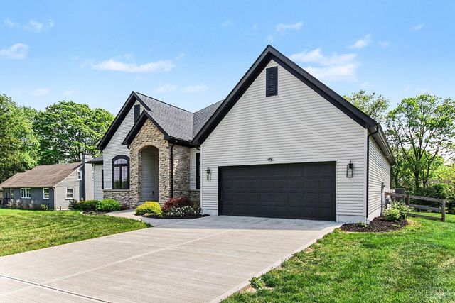 10125 Zumstein Drive, Symmes Twp, OH 45111