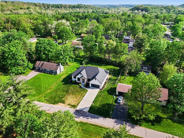 10125 Zumstein Drive, Symmes Twp, OH 45111