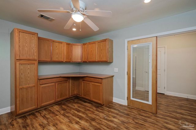 1908 Joshua Dr, Cantonment, FL 32533