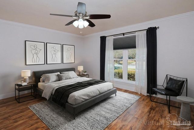 1908 Joshua Dr, Cantonment, FL 32533