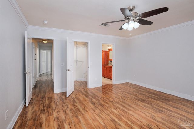 1908 Joshua Dr, Cantonment, FL 32533