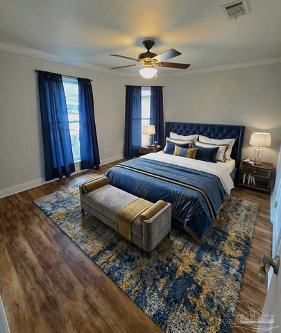 1908 Joshua Dr, Cantonment, FL 32533