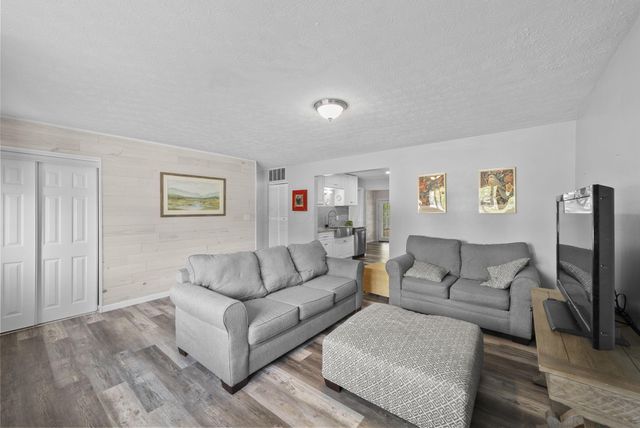 185 Greenlake Street, Galloway, OH 43119