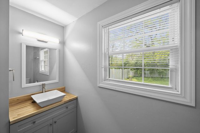 185 Greenlake Street, Galloway, OH 43119