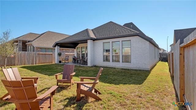 1816 Field Brook, Seguin, TX 78155