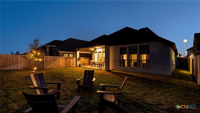 1816 Field Brook, Seguin, TX 78155