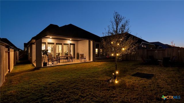 1816 Field Brook, Seguin, TX 78155