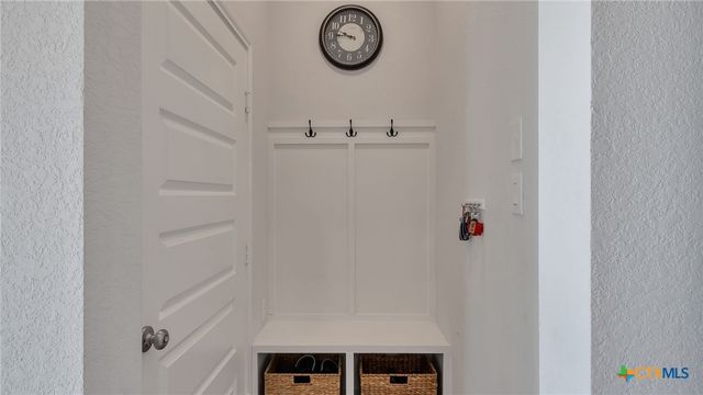 1816 Field Brook, Seguin, TX 78155