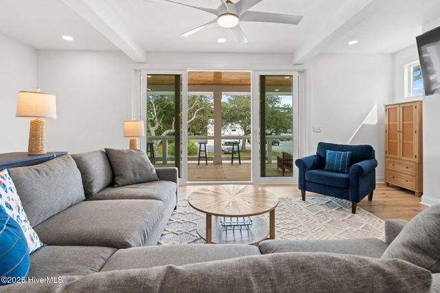 101 NE 64th Street, Oak Island, NC 28465