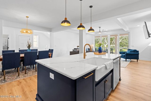 101 NE 64th Street, Oak Island, NC 28465