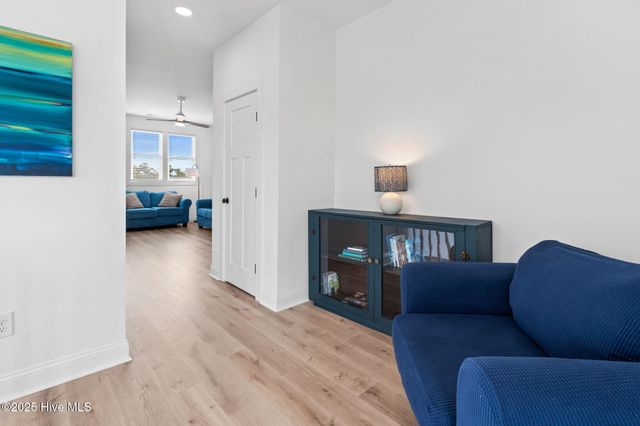 101 NE 64th Street, Oak Island, NC 28465