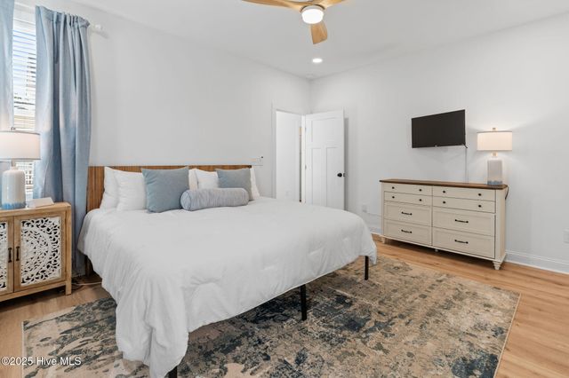 101 NE 64th Street, Oak Island, NC 28465