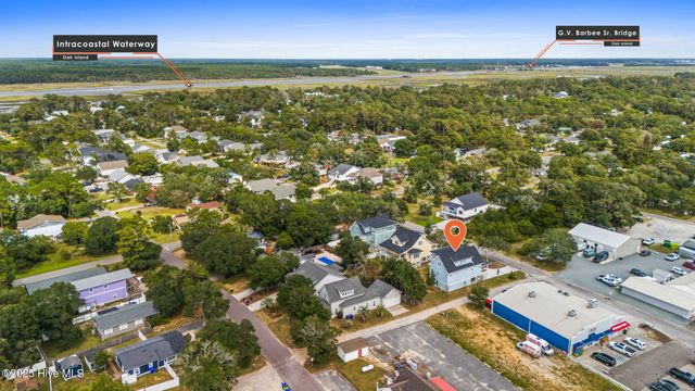 101 NE 64th Street, Oak Island, NC 28465