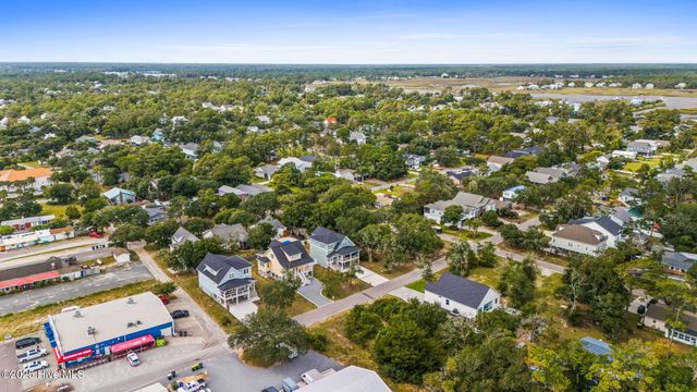 101 NE 64th Street, Oak Island, NC 28465