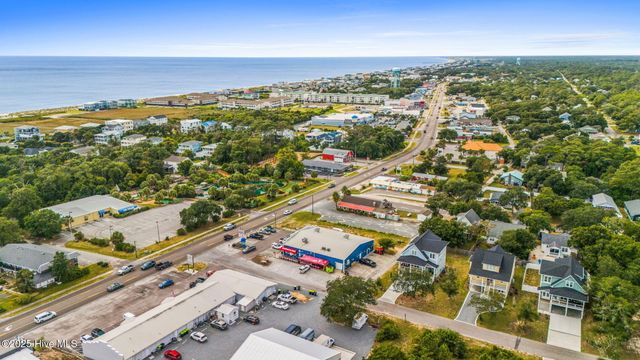 101 NE 64th Street, Oak Island, NC 28465