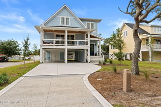 101 NE 64th Street, Oak Island, NC 28465