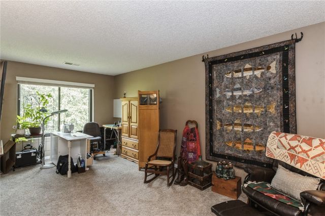 2135 1st Avenue SE 217, Cedar Rapids, IA 52402