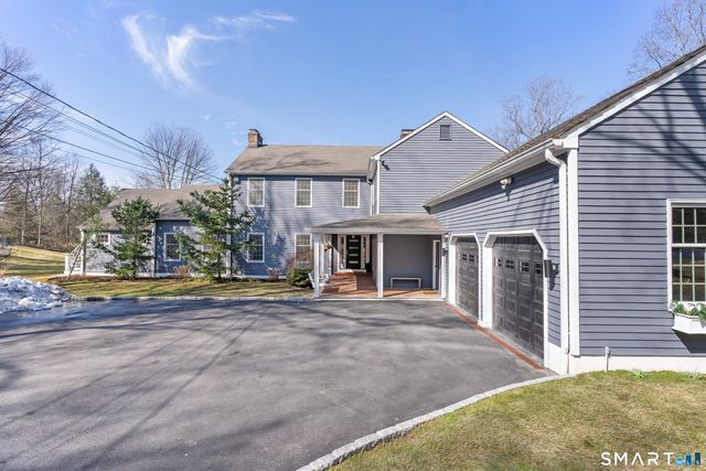 14 Windermere Lane, Stamford, CT 06902