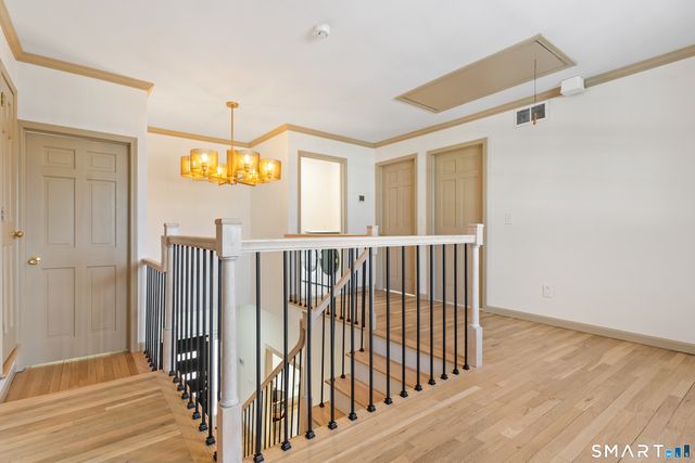 14 Windermere Lane, Stamford, CT 06902