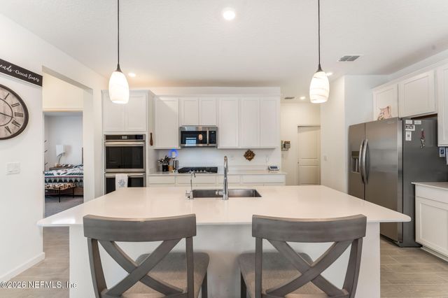 154 DOGLEG Run, St. Johns, FL 32259