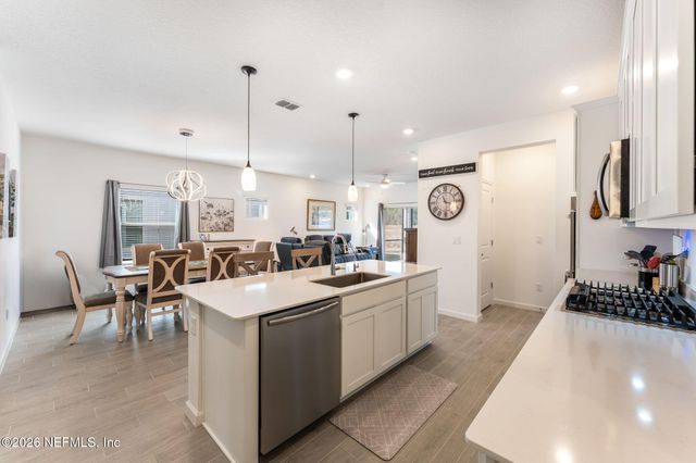 154 DOGLEG Run, St. Johns, FL 32259