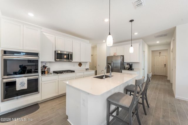 154 DOGLEG Run, St. Johns, FL 32259