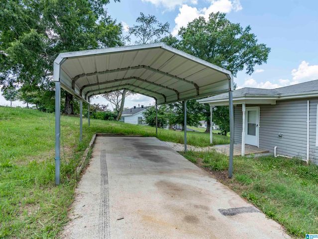 143 CONCORD HIGHLAND DRIVE, Bessemer, AL 35023