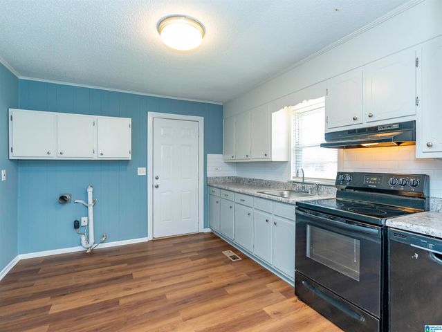 143 CONCORD HIGHLAND DRIVE, Bessemer, AL 35023