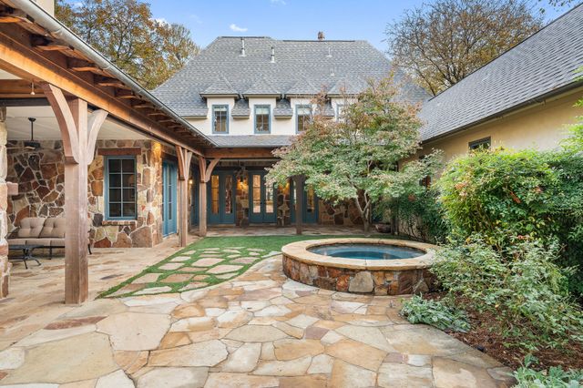 8129 San Fernando Way, Dallas, TX 75218