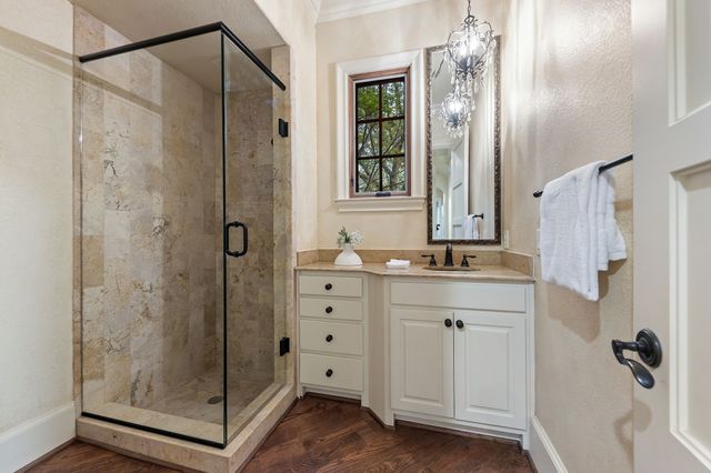 8129 San Fernando Way, Dallas, TX 75218