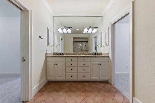 8129 San Fernando Way, Dallas, TX 75218