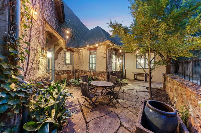 8129 San Fernando Way, Dallas, TX 75218