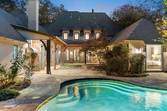 8129 San Fernando Way, Dallas, TX 75218