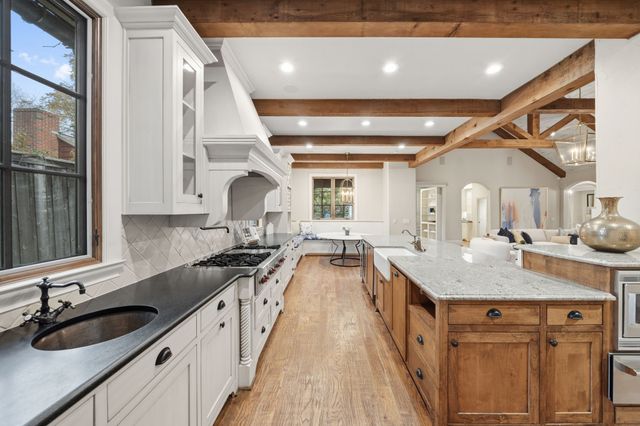 8129 San Fernando Way, Dallas, TX 75218