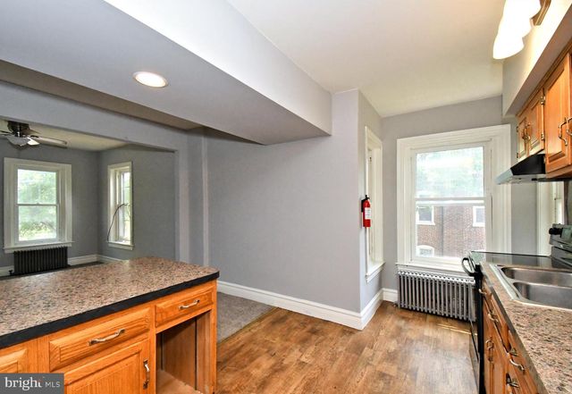 657 N CHARLOTTE ST, Pottstown, PA 19464