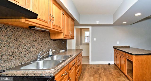 657 N CHARLOTTE ST, Pottstown, PA 19464